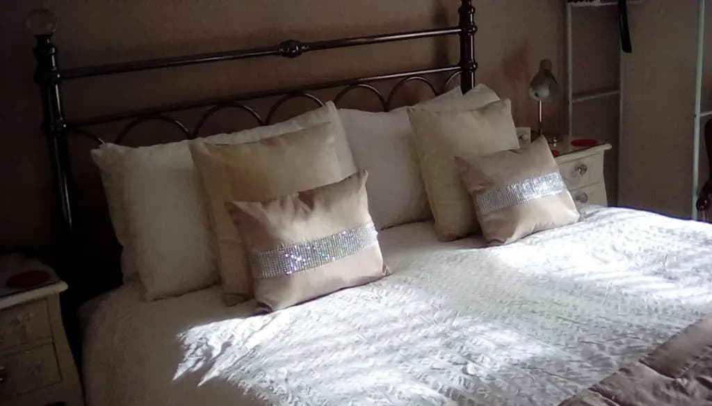Deluxe Double room full double bed