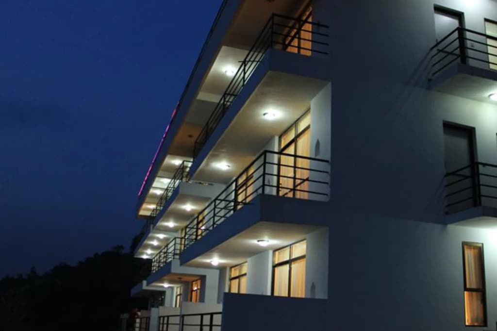 Hotel photo 1
