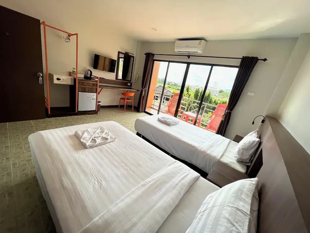 Standard Double room with balcony and with pool view twin beds