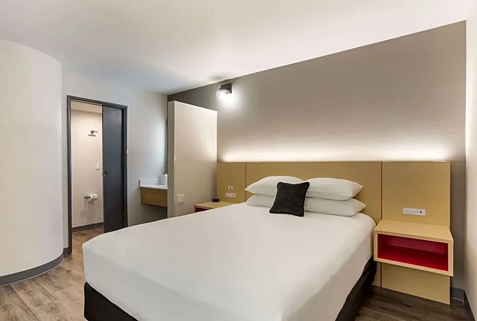 Premium room