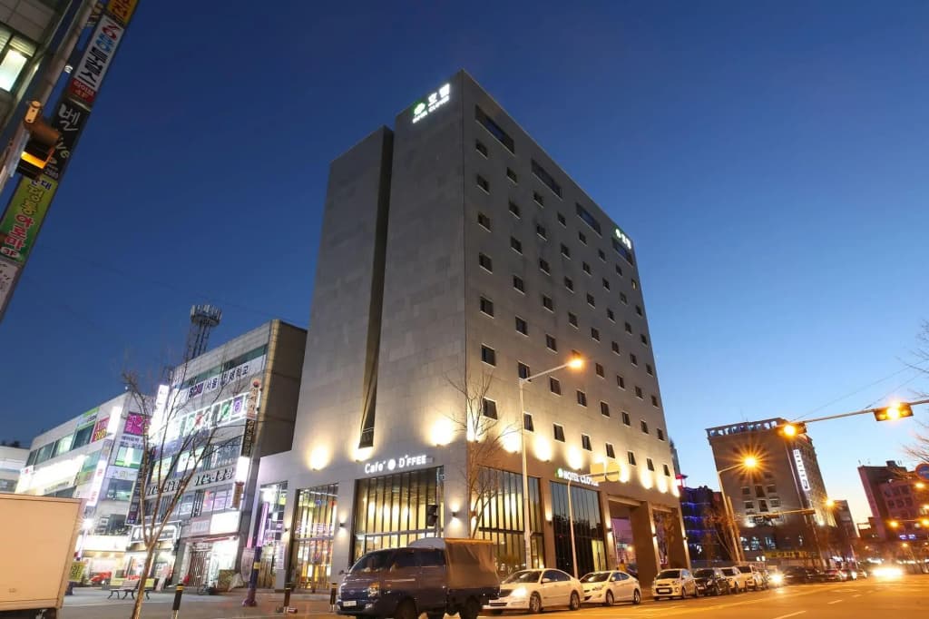 Hotel photo 1