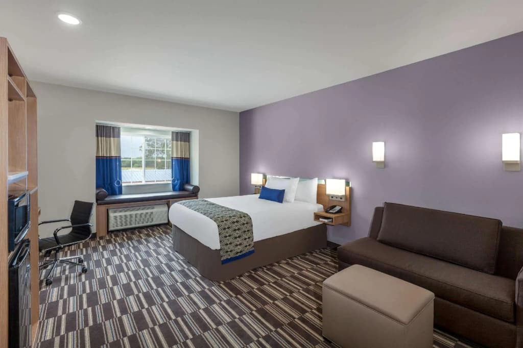 Double room full double bed