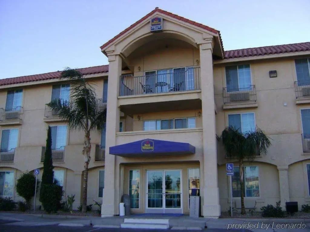 Hotel photo 1