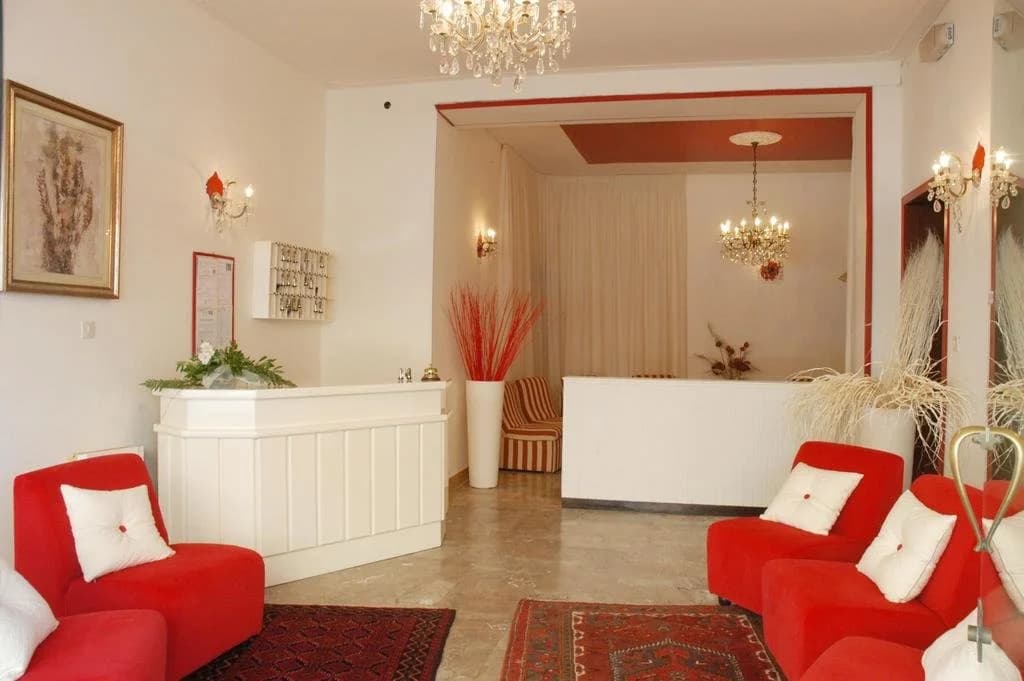 Hotel photo 8