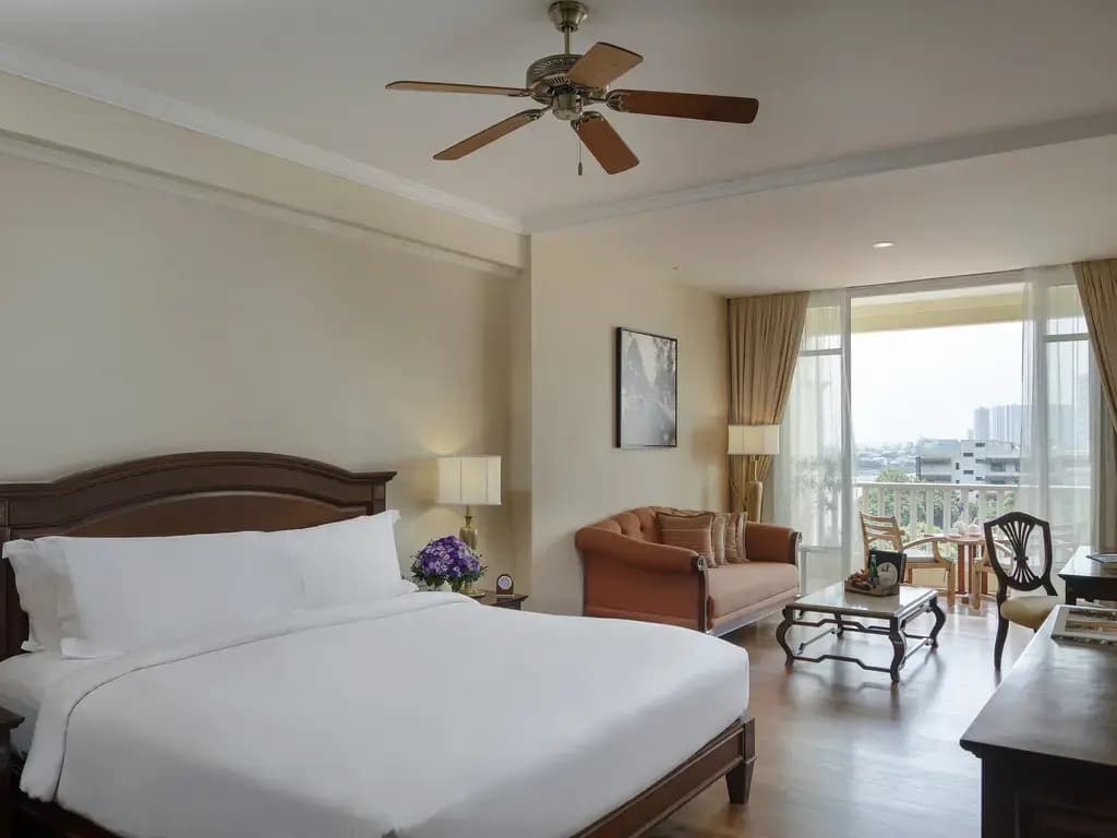 Luxury Club room