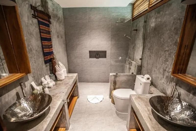 2 Bedrooms Villa with balcony