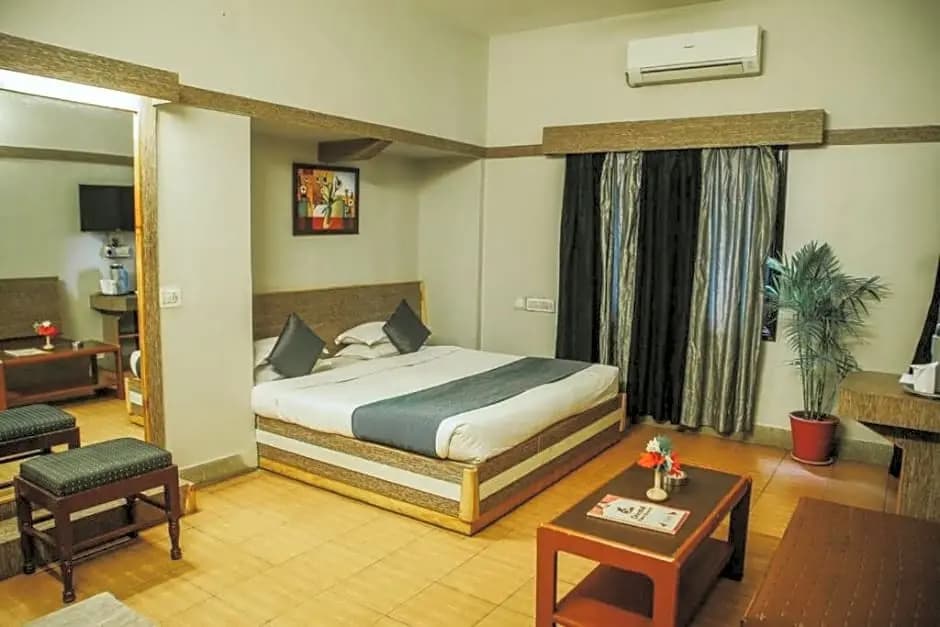 Deluxe Suite