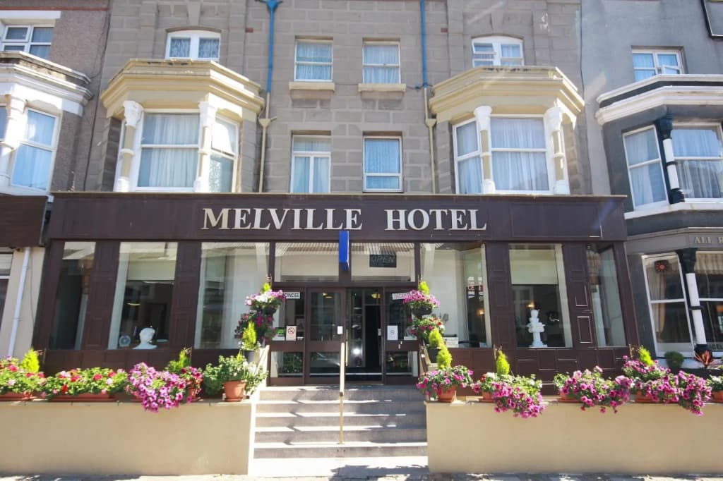 Hotel photo 1