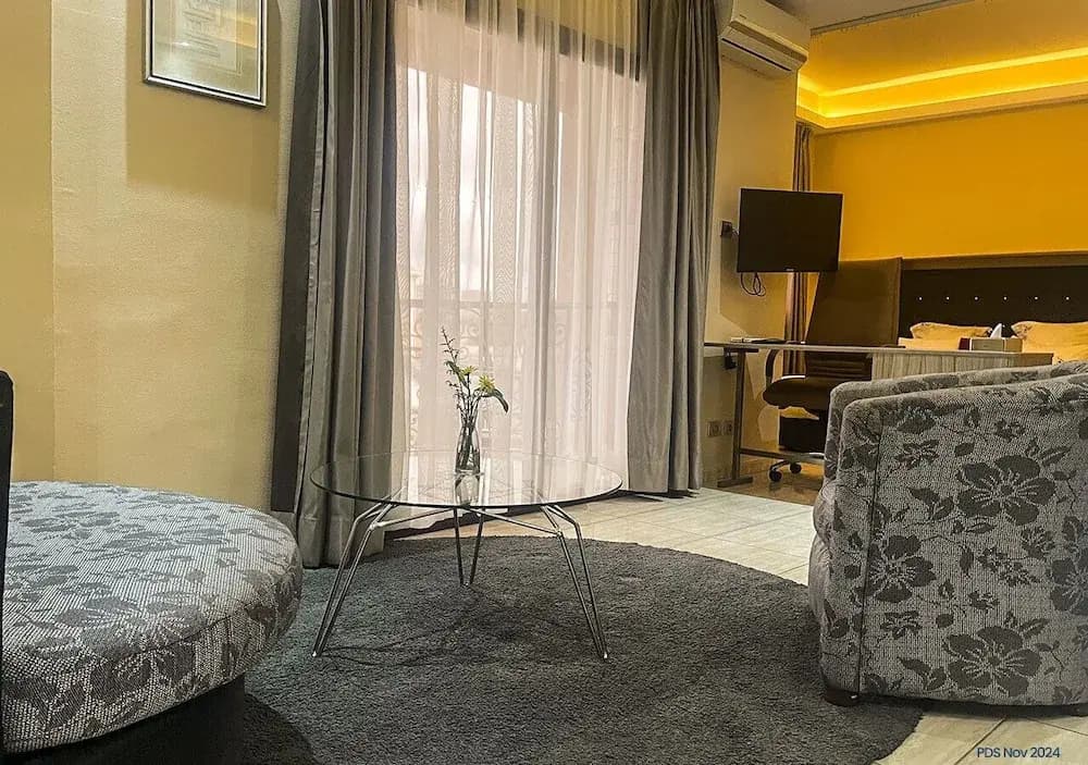 Standard Suite