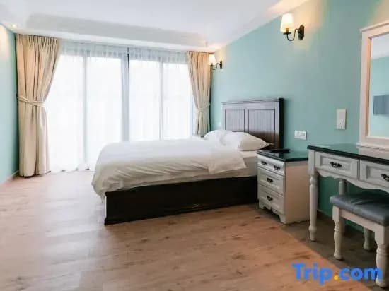 2 Bedrooms Suite
