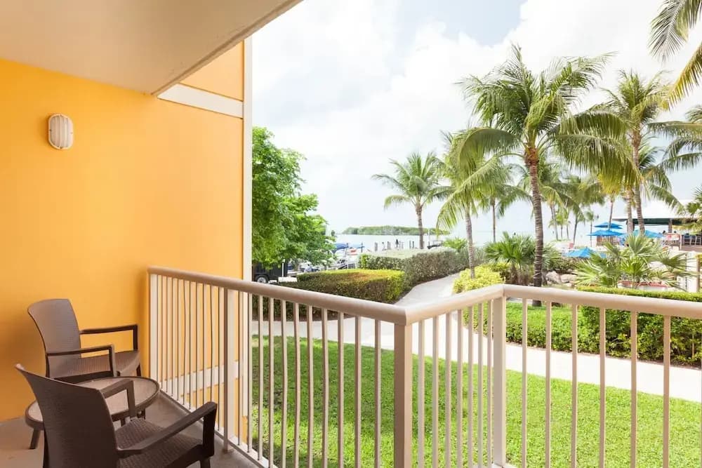 1 Bedroom Suite with balcony