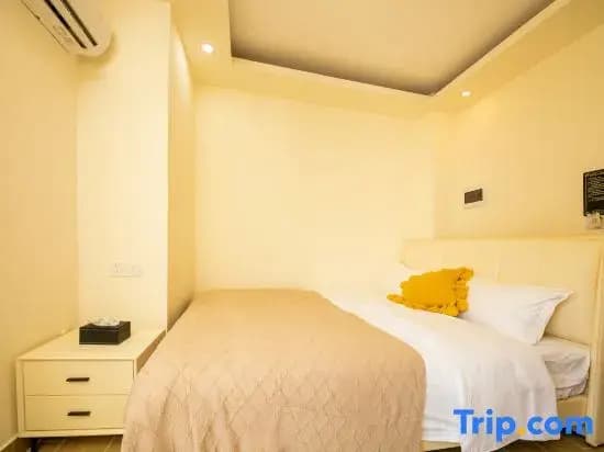 Standard Double room full double bed
