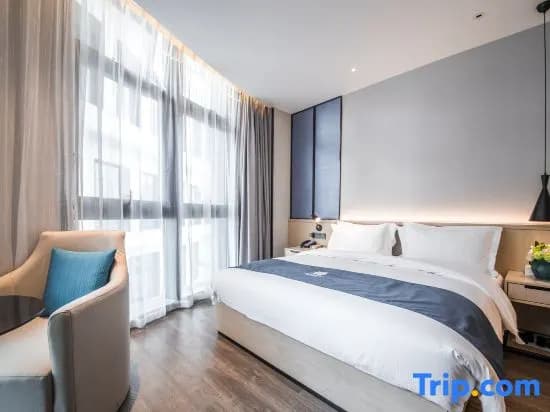 Superior Double room full double bed