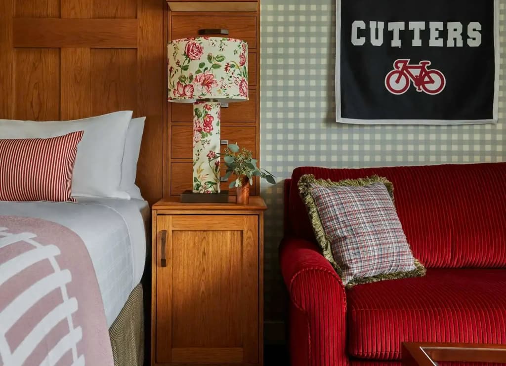 Quadruple Junior Suite