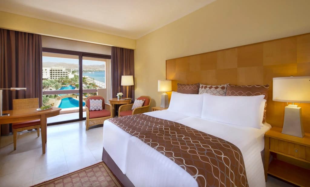 Classic Double room with balcony full double bed