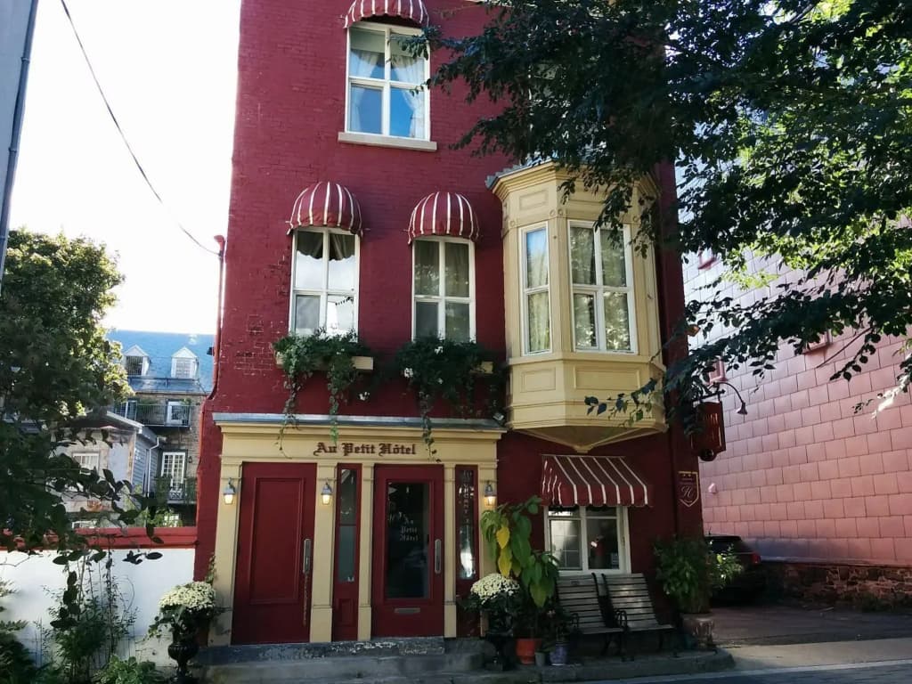 Hotel photo 1