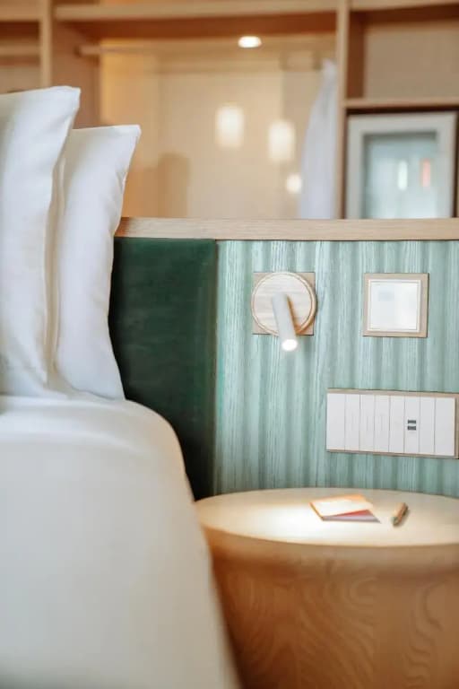 Quadruple Suite with partial ocean view