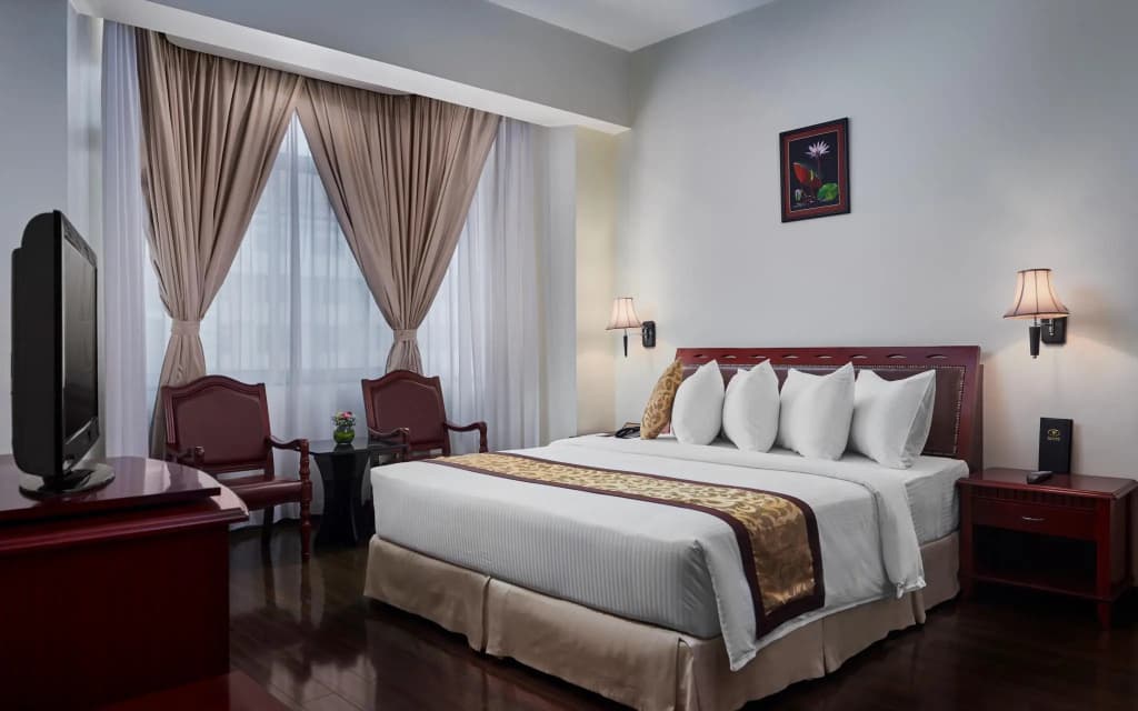 Executive Double Suite full double bed