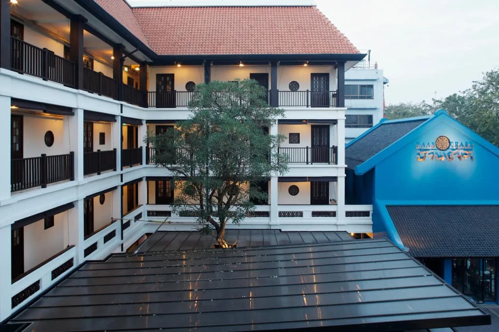 Hotel photo 1