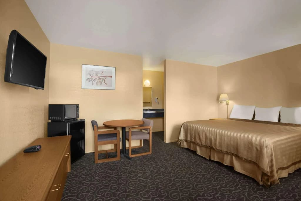 Standard Double room full double bed
