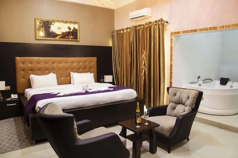 Hotel photo 6