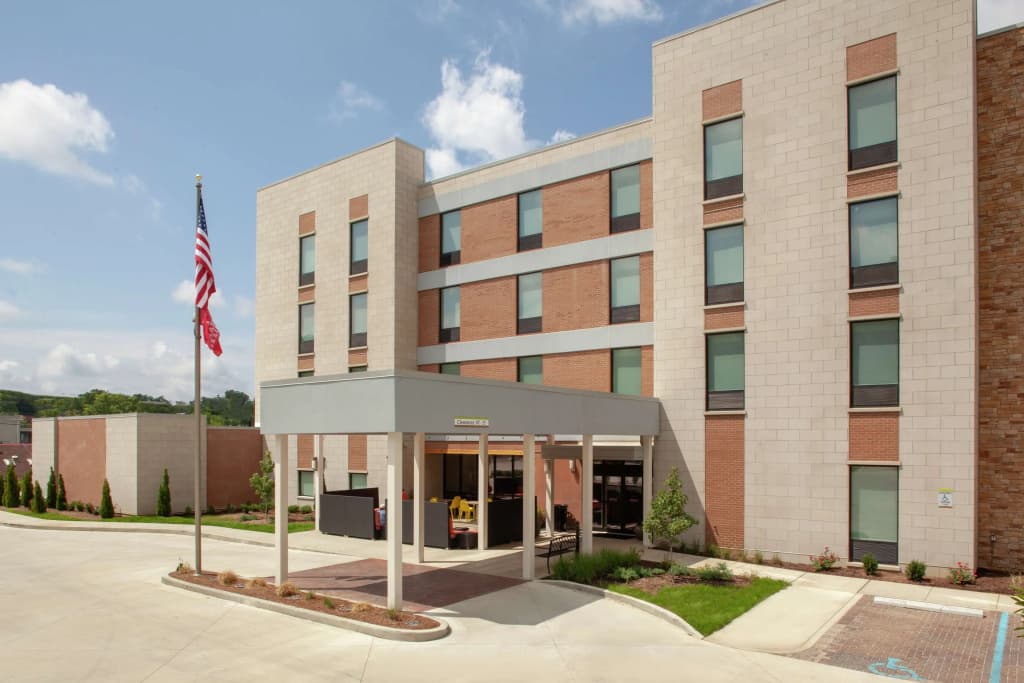 Hotel photo 1