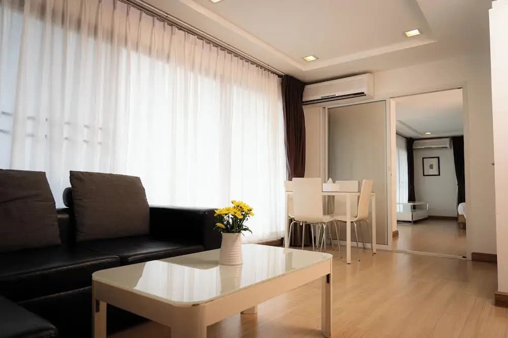 1 Bedroom Executive Suite with balcony