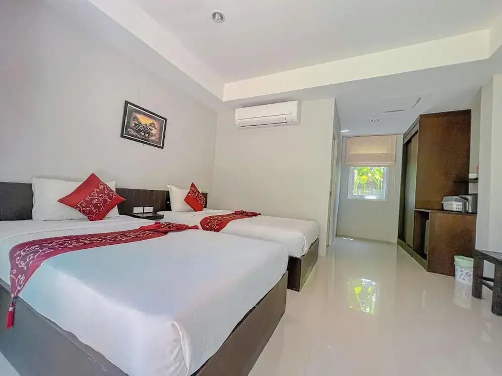 Standard Double room with balcony twin beds