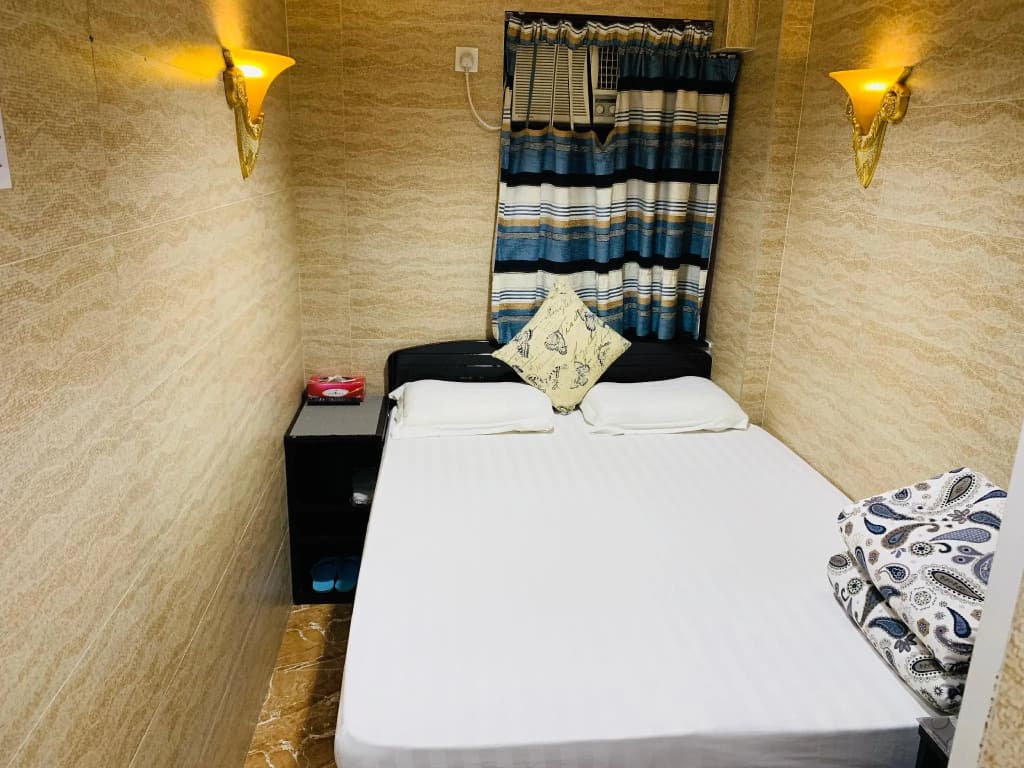 Standard Double room full double bed