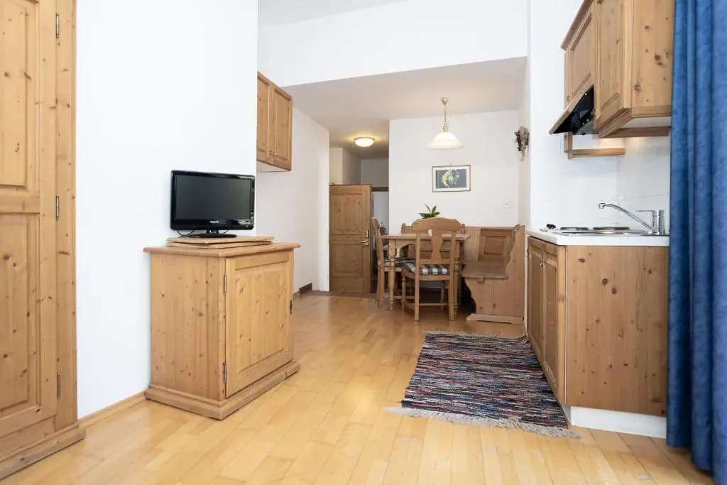 1 Bedroom Apartment with balcony