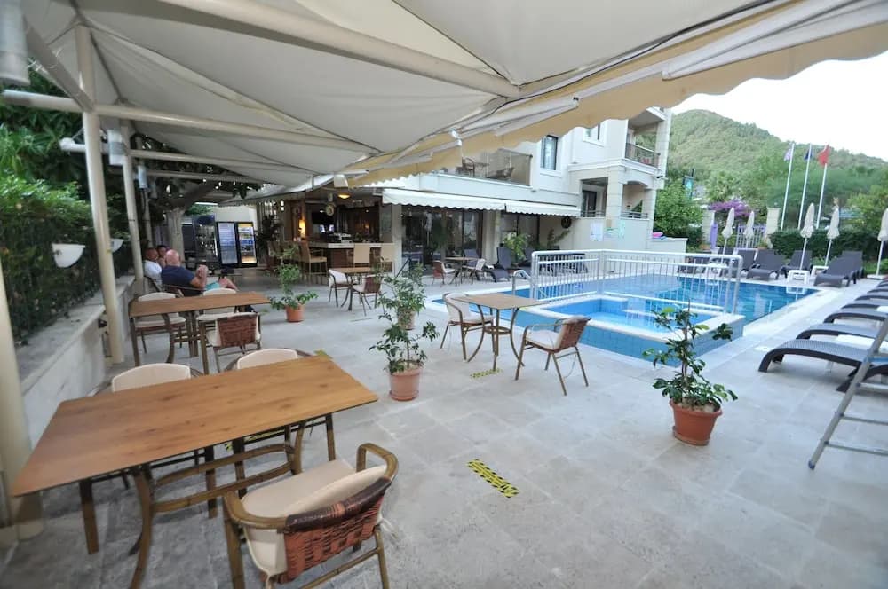 Hotel photo 15