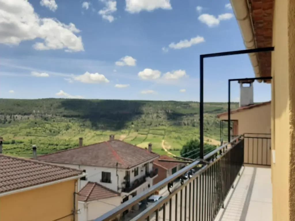 Apartment with mountain view