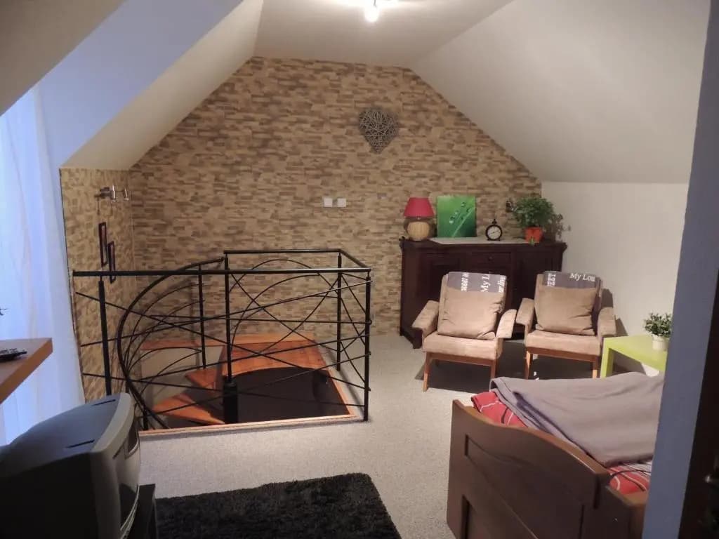 Standard Family room