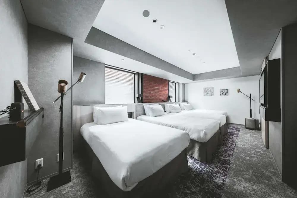 Deluxe Double Family room twin beds