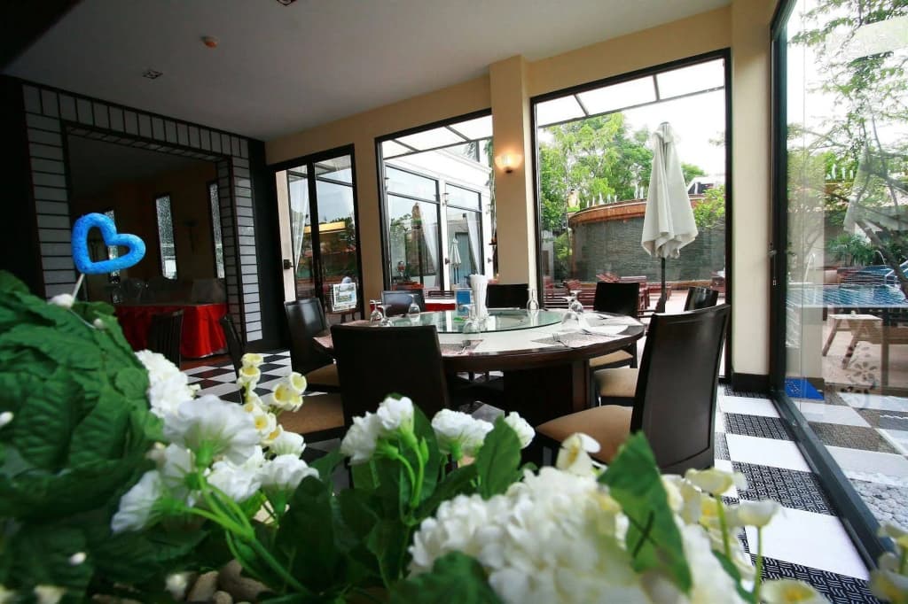 Hotel photo 11