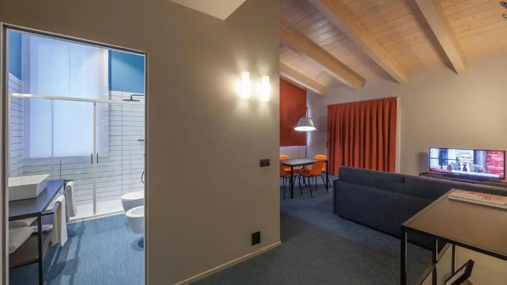 Hotel photo 8