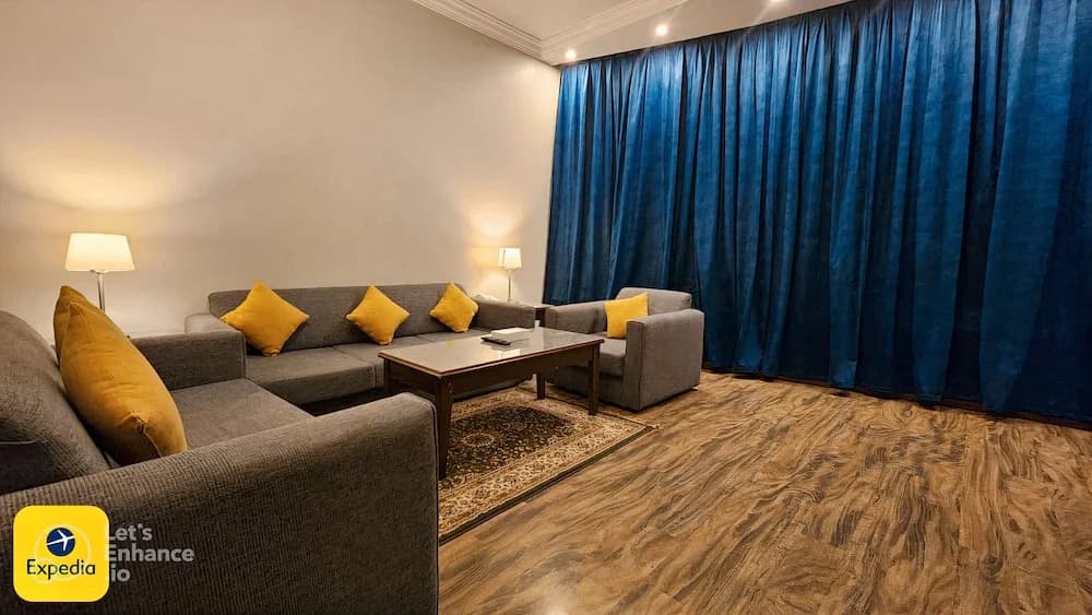 2 Bedrooms Deluxe Apartment