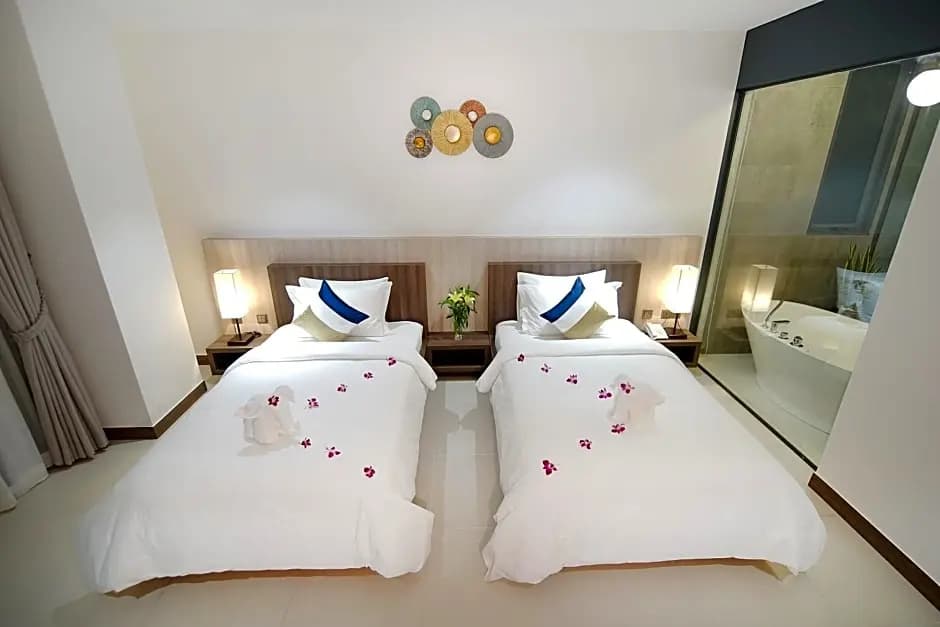 Superior Double room with balcony twin beds