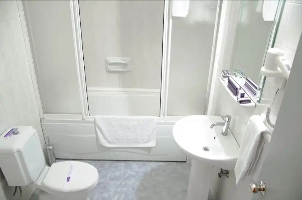 Hotel photo 8