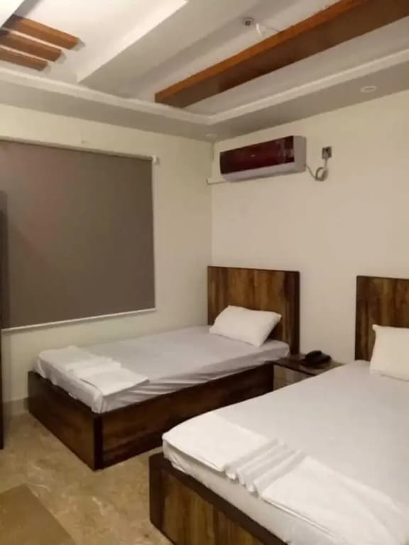 Comfort room