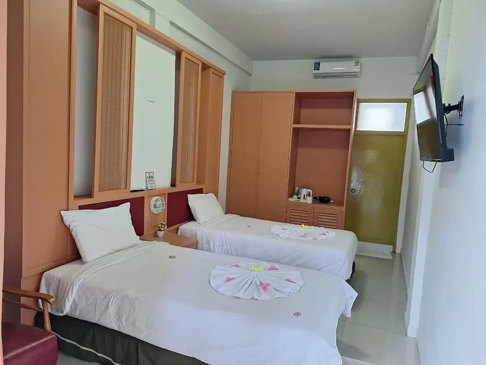 Standard Double room twin beds