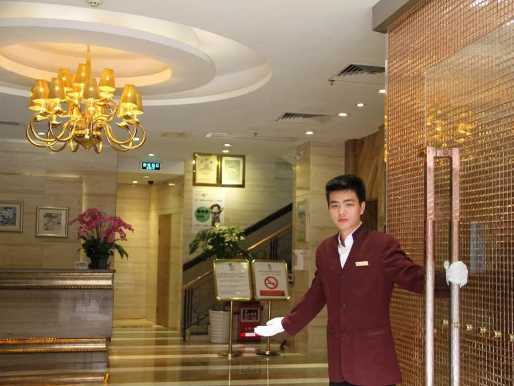 Hotel photo 12