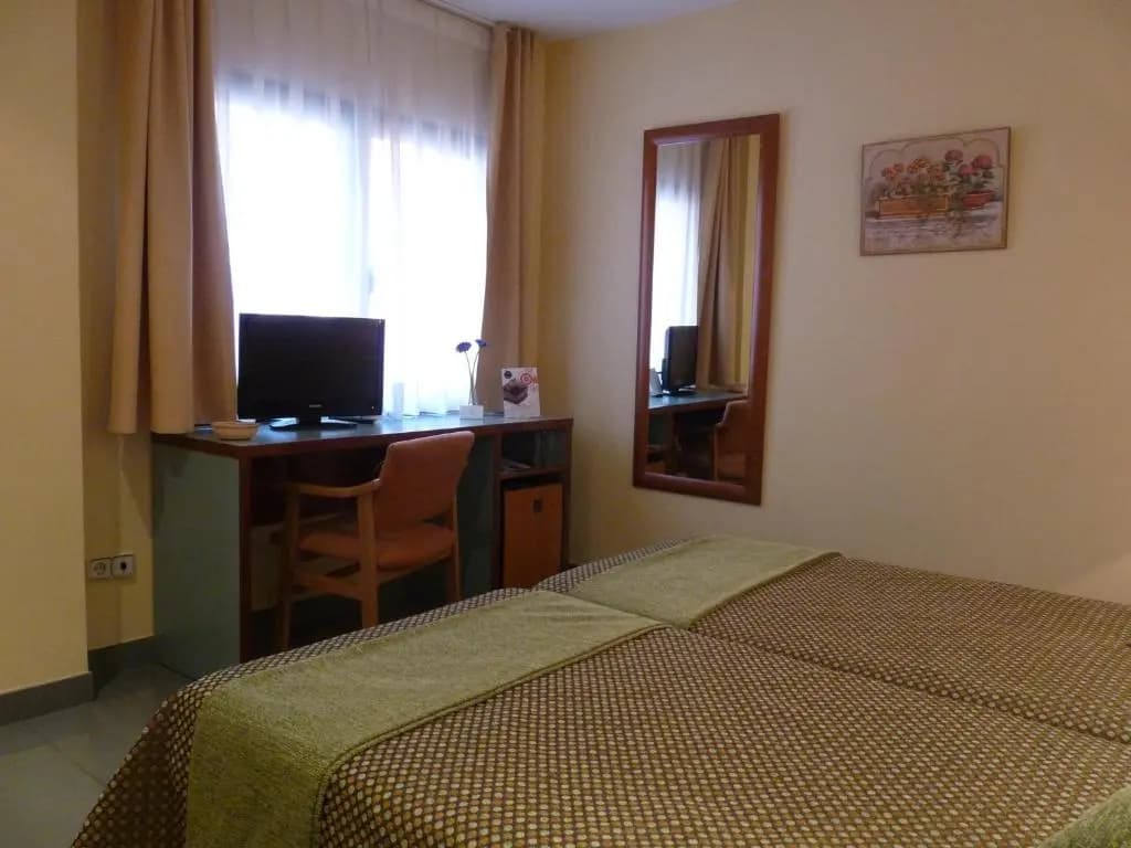 Economy Double room twin beds