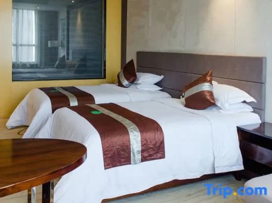Deluxe Double room twin beds