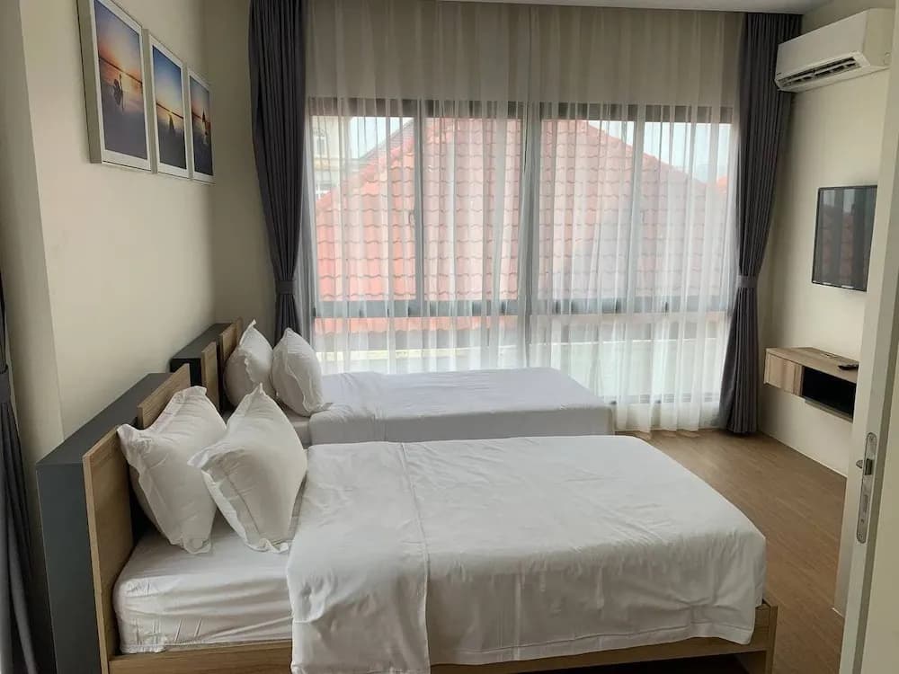 Deluxe Double room with balcony twin beds