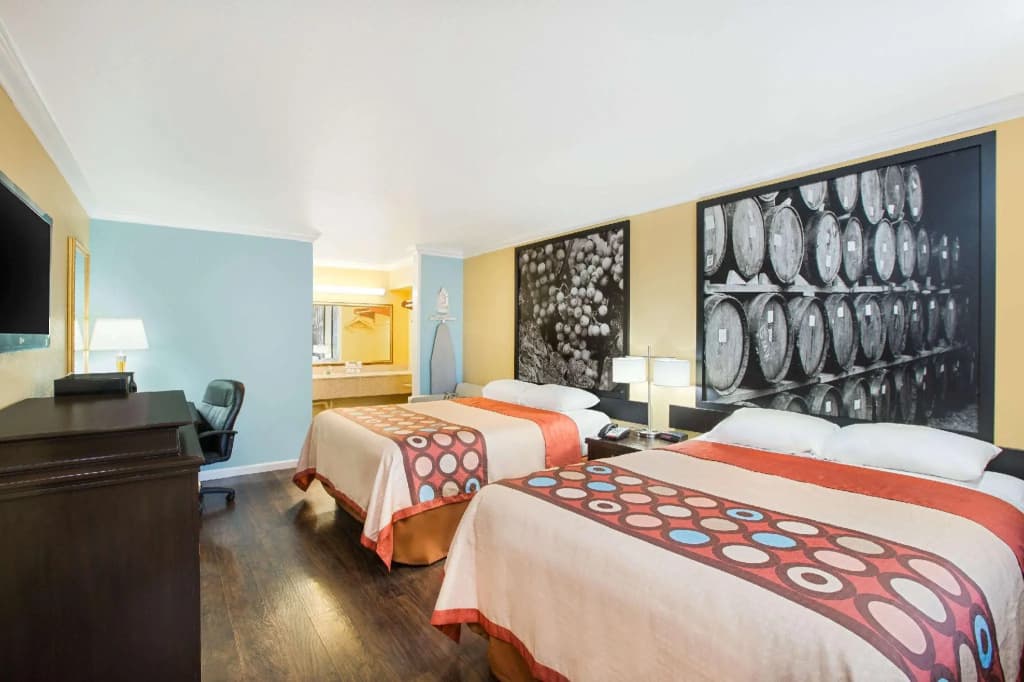 Standard Quadruple room