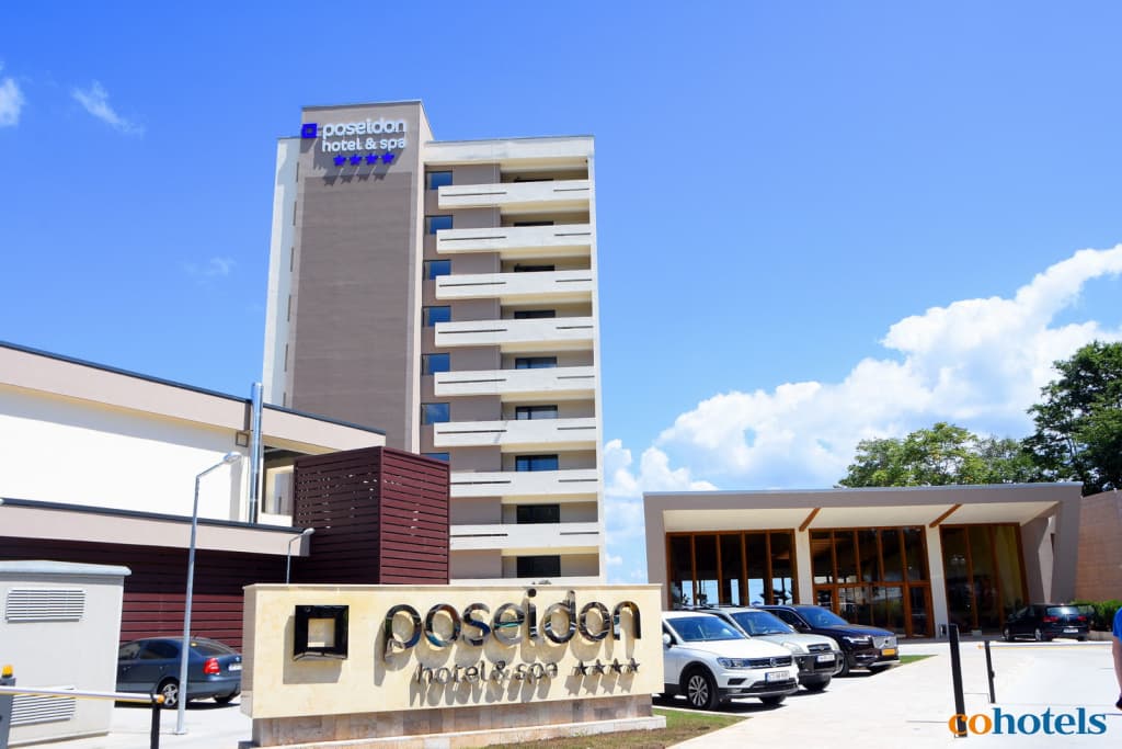 Hotel photo 1