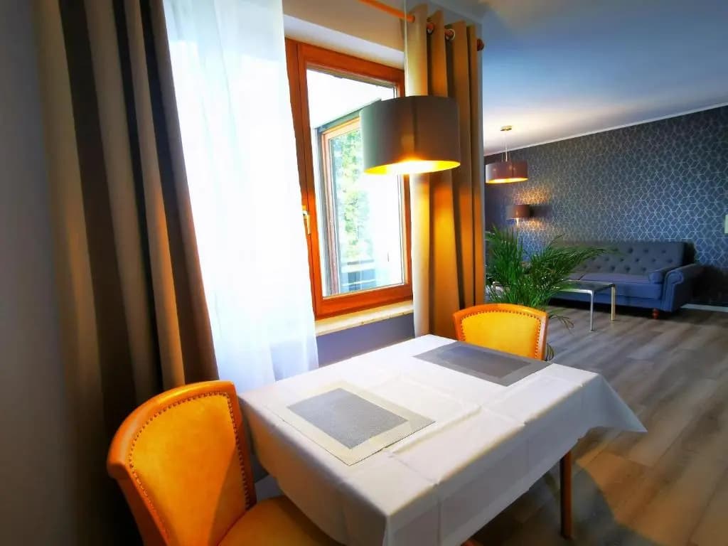 Apartment with mountain view