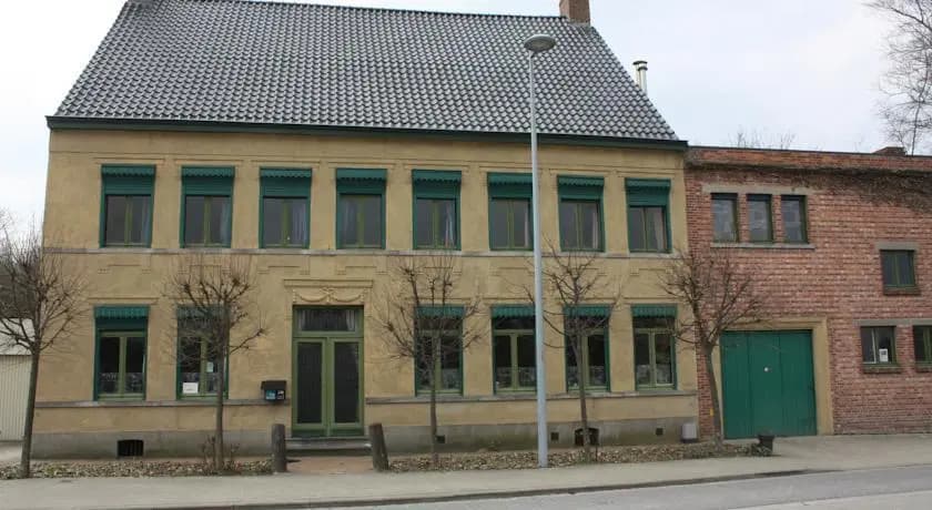 Hotel photo 1