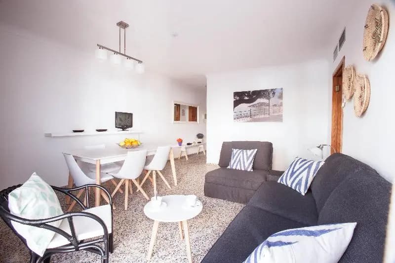 2 Bedrooms Apartment with balcony